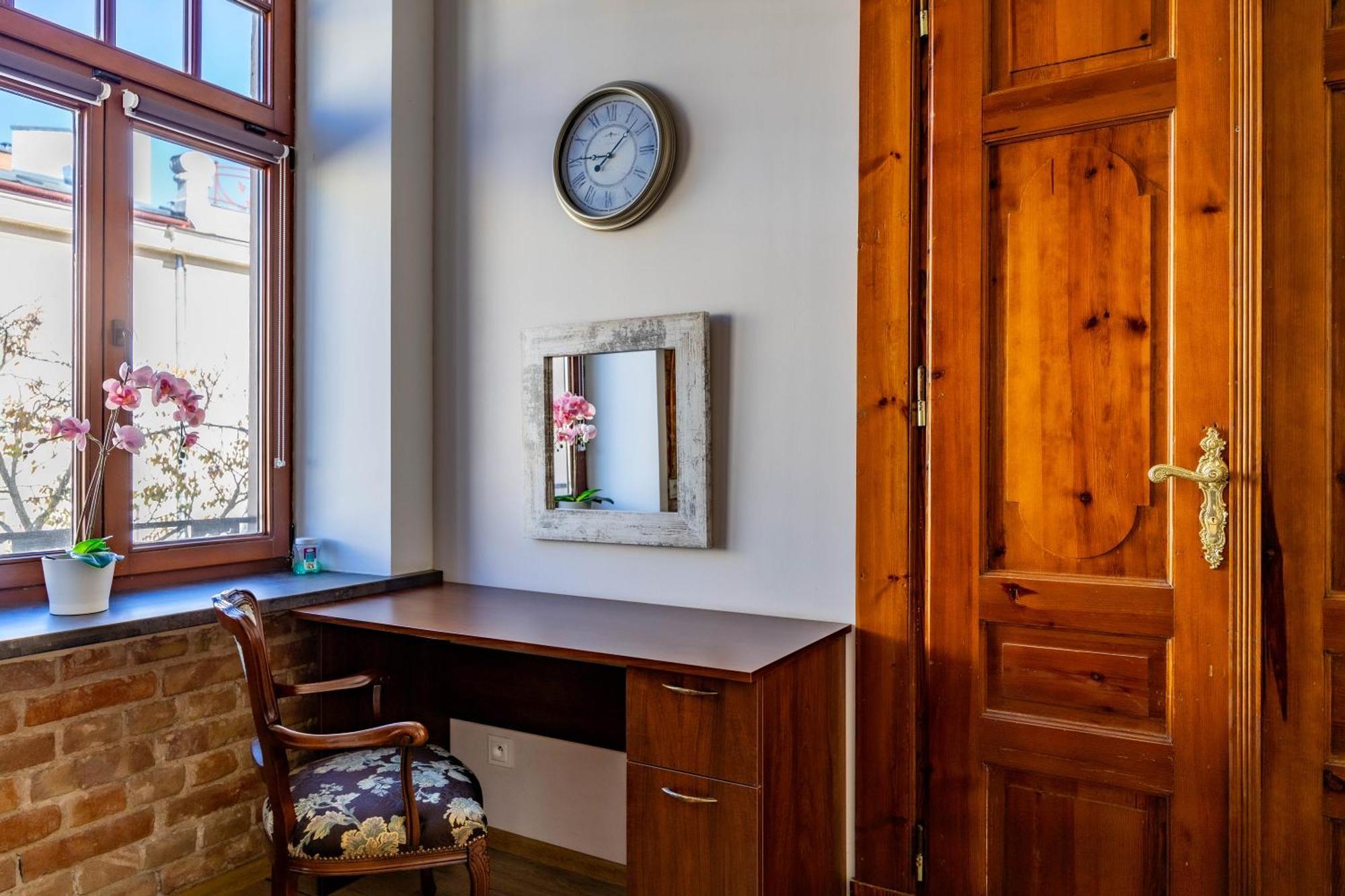 Voal Apartment